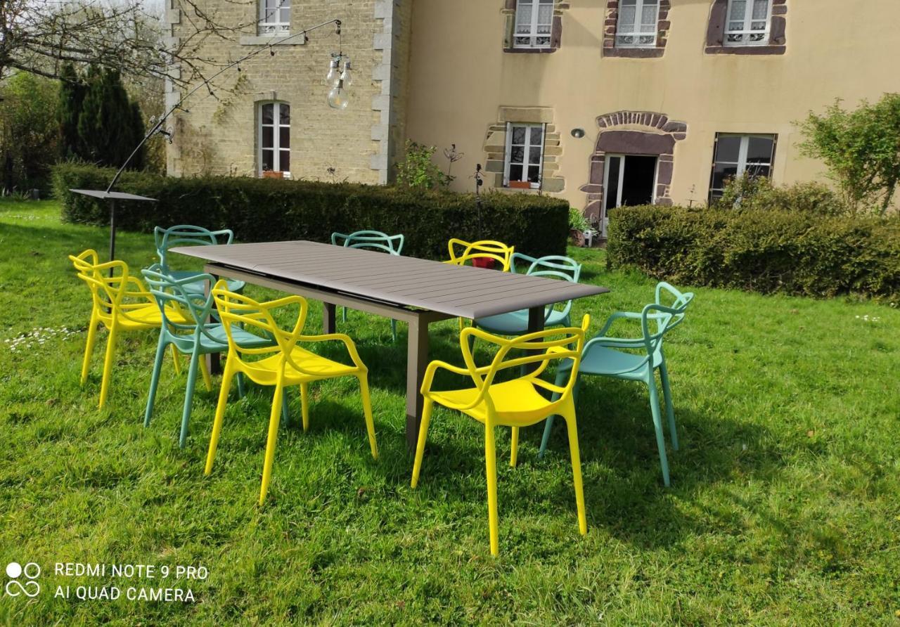 B&B L'Atelier Du Presbytere Saint-Maugan Exteriér fotografie